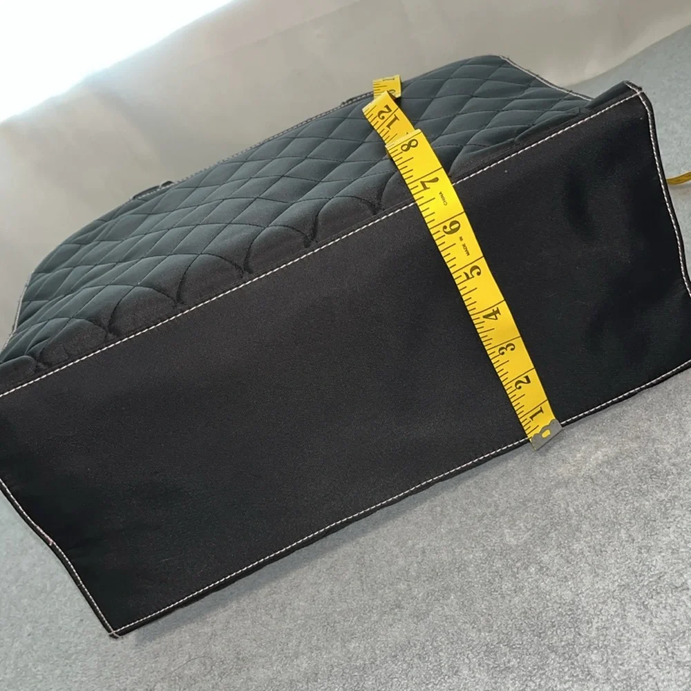 Mary Kay Quilted Tote Bag Zipper Consultant Shoulder Black